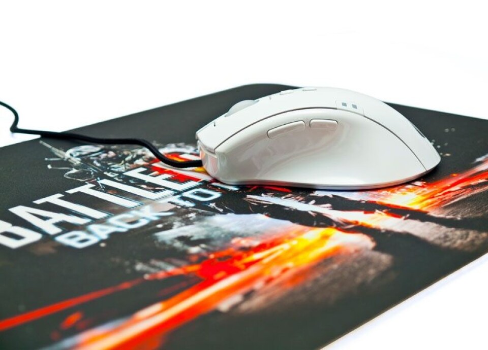 TEST: Qpad OM-75 Pro Gaming Optical Mouse - Tilbake til fremtiden
