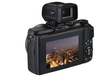 SPEILLØST: Canon håper at EOS M3 vil gi gjennombrudd i markedet for speilløse system kameraer. (Foto: Canon)