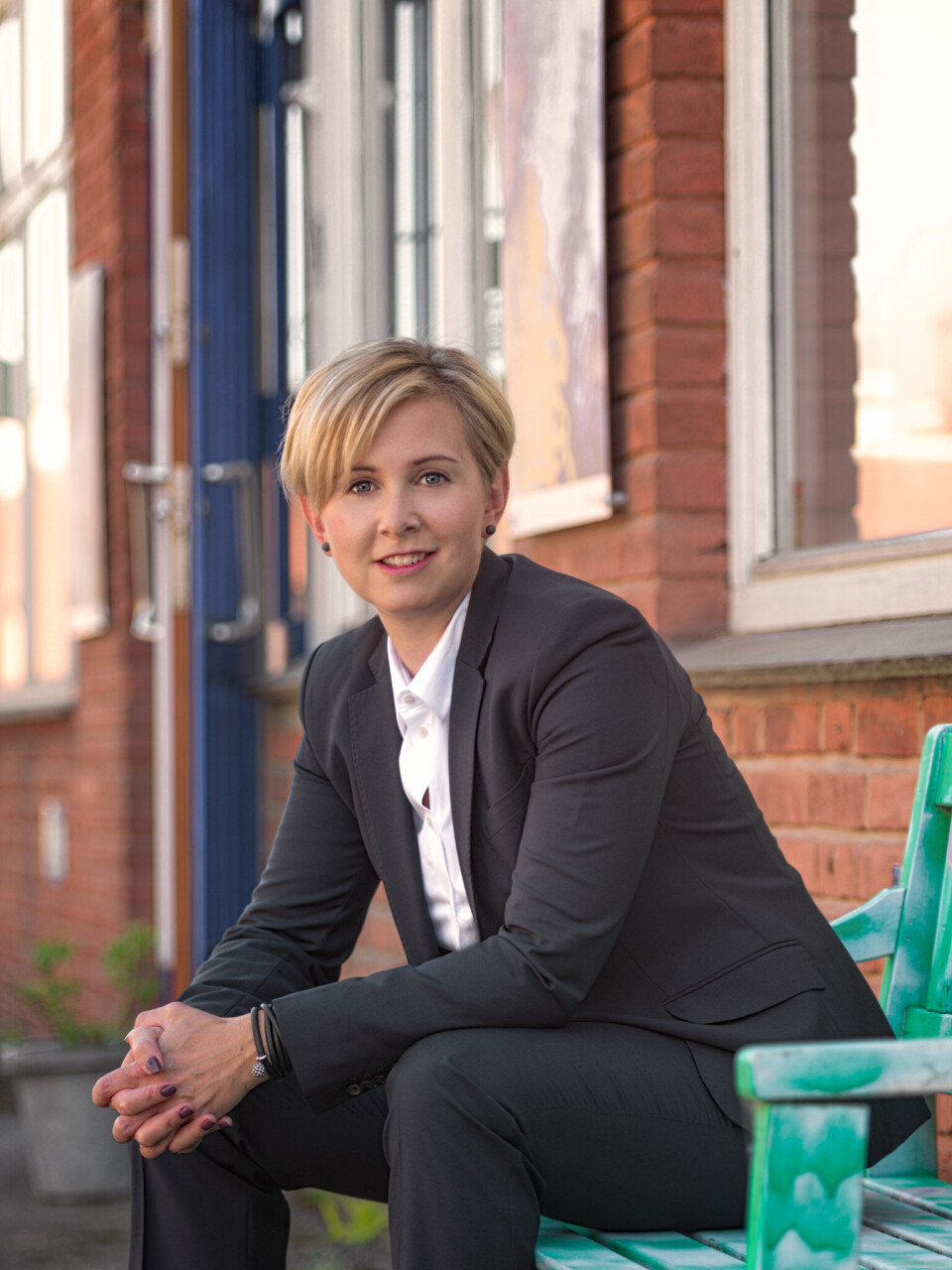 SIKKERHETSDIREKTØREN: Sofie Nystrøm er direktør for det nasjonale sikerhetssenteret CCIS på Gjøvik. (Foto: Gunnar Kopperud)