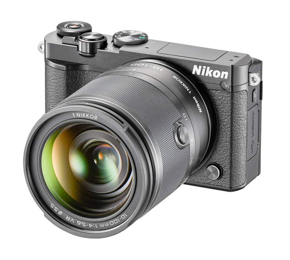1-TOMMES BRIKKE: Nikon 1 J5 skal bidra til å styrke anseelsen til Nikons DX-bildebrikke. (Alle foto: Nikon)