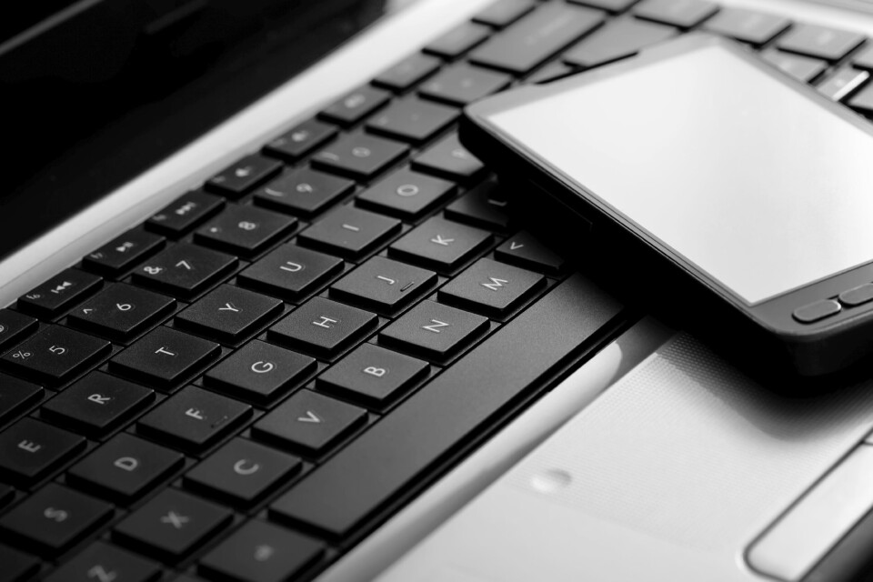 UTFORDRENDE MARKED: Smartmobiler og notebooks selger ikke like godt lenger globalt, mye på grunn av dårlig etterspørsel i det kinesiske markedet. (Illustrasjonsfoto: Istock) UTFORDRENDE MARKED: Smartmobiler og notebooks selger ikke like godt lenger globalt, mye på grunn av dårlig etterspørsel i det kinesiske markedet. (Illustrasjonsfoto: Istock)