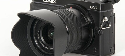 TEST: Panasonic Lumix GX7: Hendig retrokamera