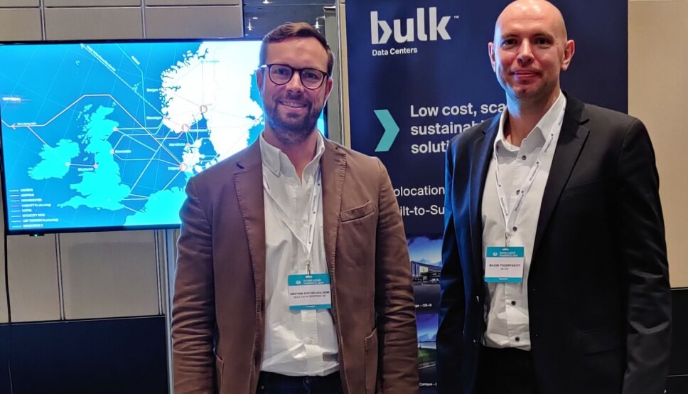 OFFENTLIGGJORDE I KØBENHAVN: Kristian Kofoed-Solheim, Nordic Sales Director i Bulk og Maxim Pozdnyakov, Regional Director Northern & Eastern Europe i DE-CIX under offentliggjøringen i København. OFFENTLIGGJORDE I KØBENHAVN: Kristian Kofoed-Solheim, Nordic Sales Director i Bulk og Maxim Pozdnyakov, Regional Director Northern & Eastern Europe i DE-CIX under offentliggjøringen i København.