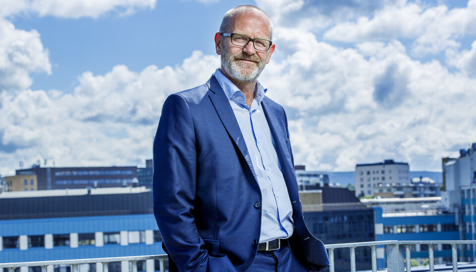 TRYGGERE: Norske og svenske it-ledere har blitt tryggere på hvordan lover og regler treffer virksomheten, mener Bjart Kvarme i Basefarm. (Foto: Bo Mathisen) TRYGGERE: Norske og svenske it-ledere har blitt tryggere på hvordan lover og regler treffer virksomheten, mener Bjart Kvarme i Basefarm. (Foto: Bo Mathisen)