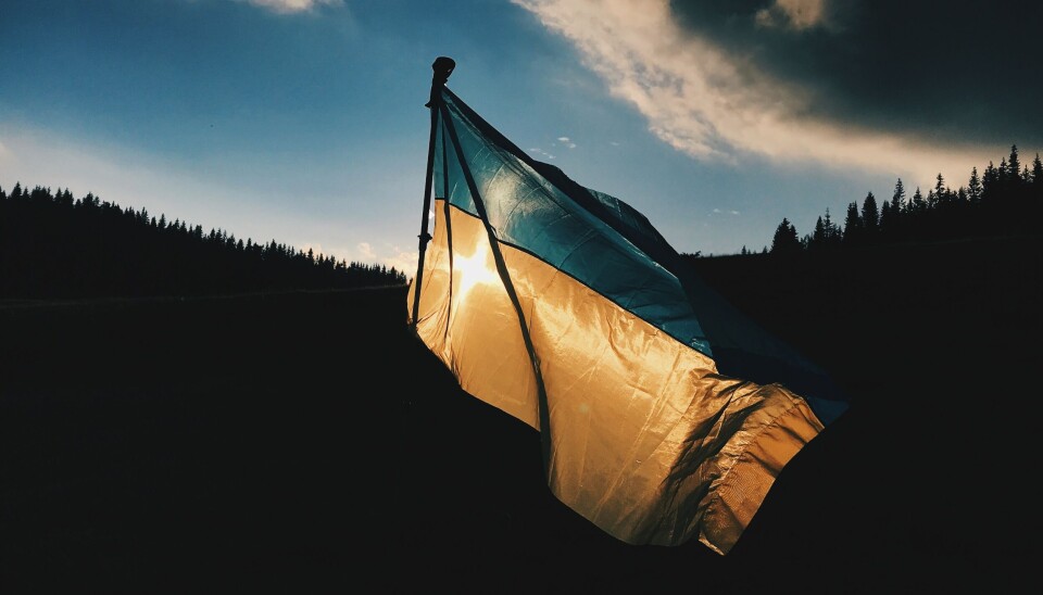 KRIGSEFFEKT: Sanksjonene som følger konflikten i Ukraina reiser spørsmålet om leverandørenes rett til å stanse tjenester. (Foto: Unsplash) KRIGSEFFEKT: Sanksjonene som følger konflikten i Ukraina reiser spørsmålet om leverandørenes rett til å stanse tjenester. (Foto: Unsplash)