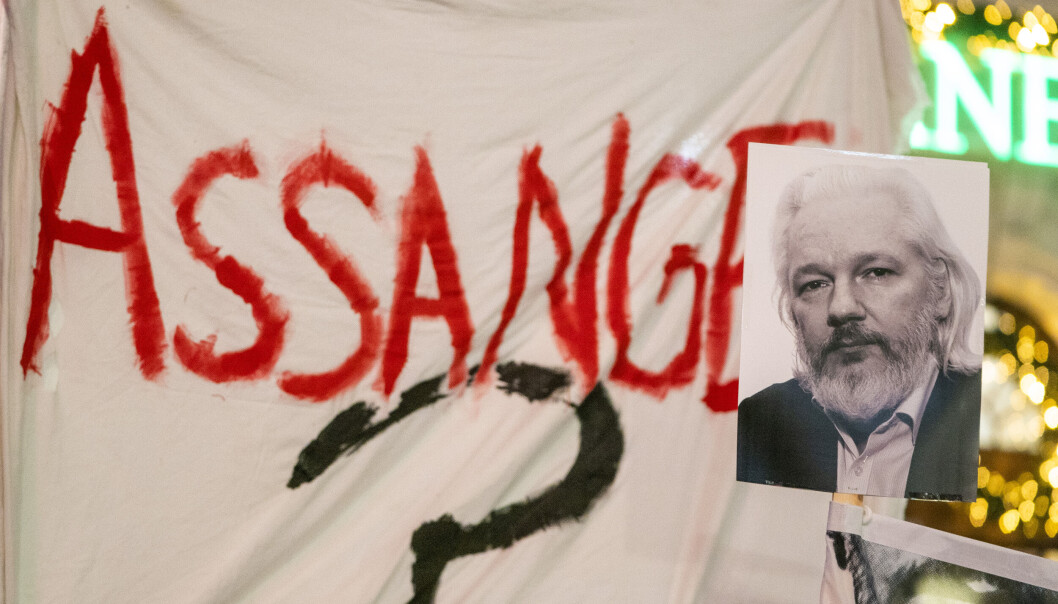UTLEVERES: Etter at saken hans har rullert i det britiske rettsvesenet i over et tiår, besluttet regjeringen fredag at han skal utleveres til USA. Det er ventet at Assange anker avgjørelsen. Arkivfoto: Terje Pedersen / NTB UTLEVERES: Etter at saken hans har rullert i det britiske rettsvesenet i over et tiår, besluttet regjeringen fredag at han skal utleveres til USA. Det er ventet at Assange anker avgjørelsen. Arkivfoto: Terje Pedersen / NTB