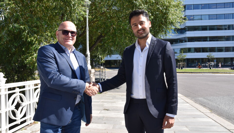 MENNESKELIG ASPEKT: Direktør i Computas, Rune Hagbartsen, og CYBR-direktør Mohammed Awais Aziz ser frem til å jobbe sammen for å øke bevisstheten rundt den menneskelige delen av cybersikkerhet. (Foto: Computas) MENNESKELIG ASPEKT: Direktør i Computas, Rune Hagbartsen, og CYBR-direktør Mohammed Awais Aziz ser frem til å jobbe sammen for å øke bevisstheten rundt den menneskelige delen av cybersikkerhet. (Foto: Computas)
