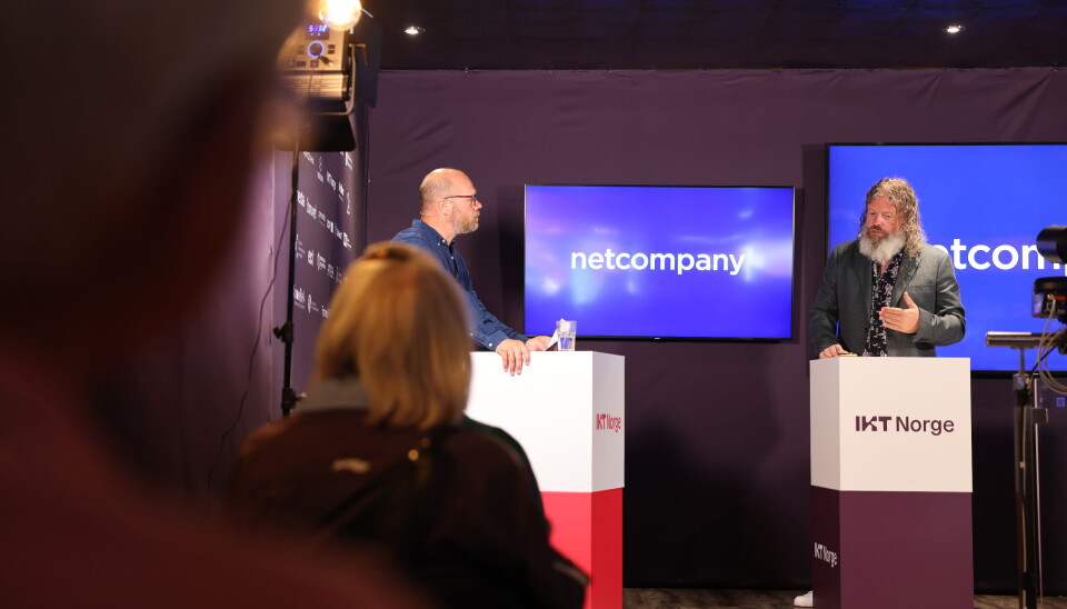 ALLE MANN PÅ DEKK: Torgeir Waterhouse (til høyre) tok på Arendalsuka til orde for at personvern krever en tverrfaglig tilnærming. I samtale med Christoffer Daae-Qvale, fra Netcompany. (Foto: Netcompany) ALLE MANN PÅ DEKK: Torgeir Waterhouse (til høyre) tok på Arendalsuka til orde for at personvern krever en tverrfaglig tilnærming. I samtale med Christoffer Daae-Qvale, fra Netcompany. (Foto: Netcompany)