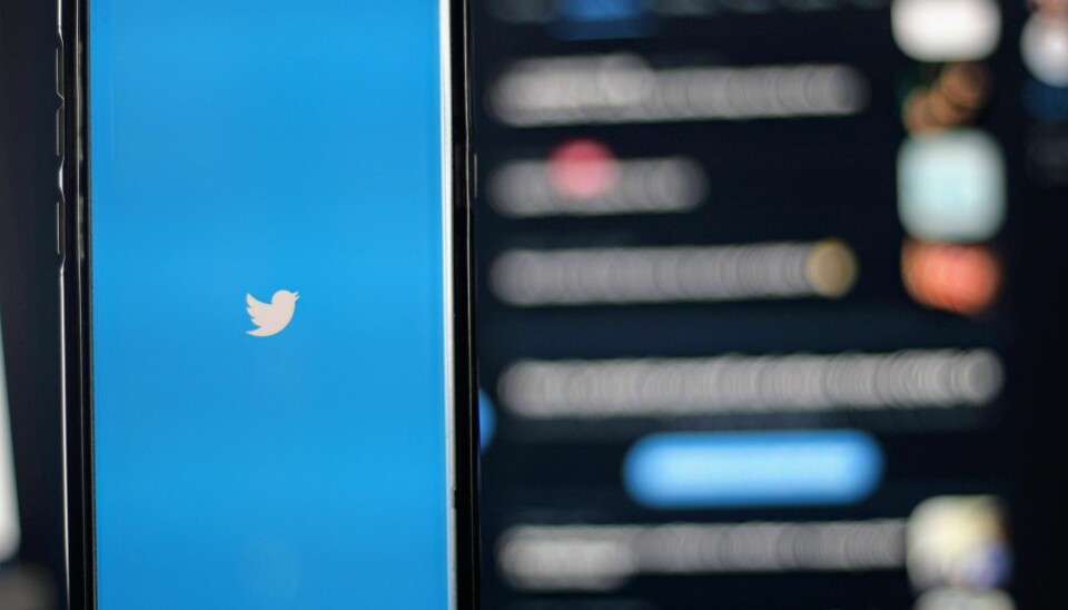 FAKTA: For å bekjempe feilinformasjon på plattformen, ruller Twitter ut et modereringsprogram. (Foto: Unsplash)