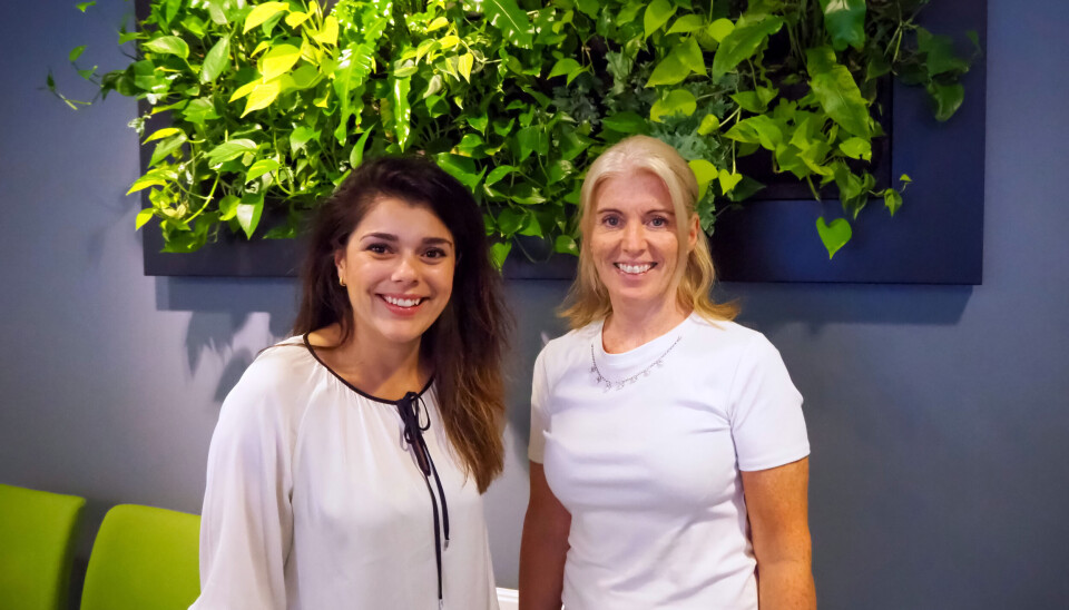 AVTALE: Fra venstre Diana Myrstad Meldal, som er daglig leder i Varda Care, sammen med Marte Aarseth i Atea. (Foto: Varda Care) AVTALE: Fra venstre Diana Myrstad Meldal, som er daglig leder i Varda Care, sammen med Marte Aarseth i Atea. (Foto: Varda Care)