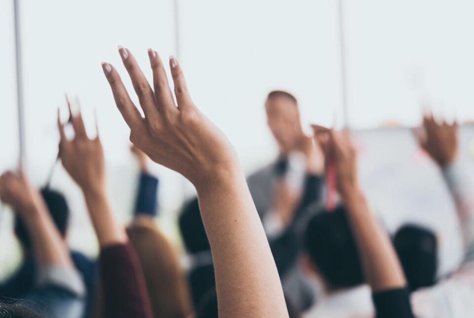 HOLDER IKKE: Man kan ikke regne med at folk tilegner seg nødvendig sikkerhetskunnskap gjennom et hurtigkurs, mener artikkelforfatteren. (Foto: Istock)