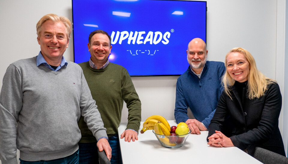 FORNØYDE: En lykkelig ledergruppe i et ny-sammenslått selskap. Fra venstre: Ove Rydland, Henrik Braathen, Knut Erik Sørvik og Bjørg Tomlin(Foto: Christian Lee Moulin) FORNØYDE: En lykkelig ledergruppe i et ny-sammenslått selskap. Fra venstre: Ove Rydland, Henrik Braathen, Knut Erik Sørvik og Bjørg Tomlin(Foto: Christian Lee Moulin)
