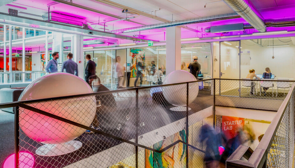 FORTSETTER: Telenor forlenger samarbeidet med Startuplab, som er en inkubator og tidlig investeringsfond for norske ambisiøse teknologiselskaper. (Foto: Telenor) FORTSETTER: Telenor forlenger samarbeidet med Startuplab, som er en inkubator og tidlig investeringsfond for norske ambisiøse teknologiselskaper. (Foto: Telenor)
