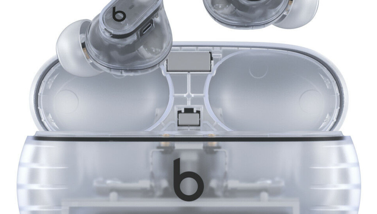 Transparent Beats Studio Buds