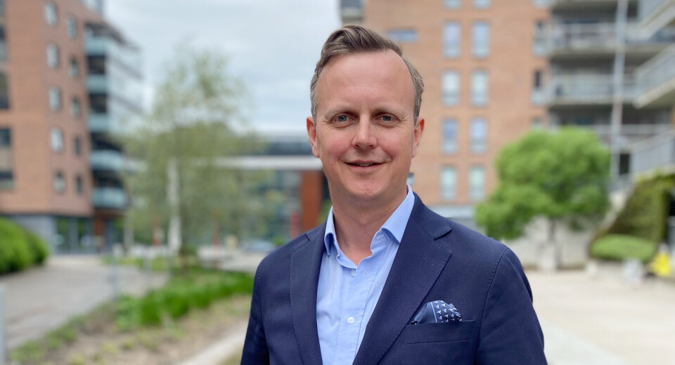 OPPFORDRER TIL BRUK: Peter Pran i Amesto Fortytwo mener ChatGPT er et fantastisk verktøy, med uante muligheter, men som akkurat nå utgjør en sikkerhetsrisiko. Likevel oppfordrer han norske ledere til å komme i gang med den kunstige intelligensen. (Foto: Amesto)