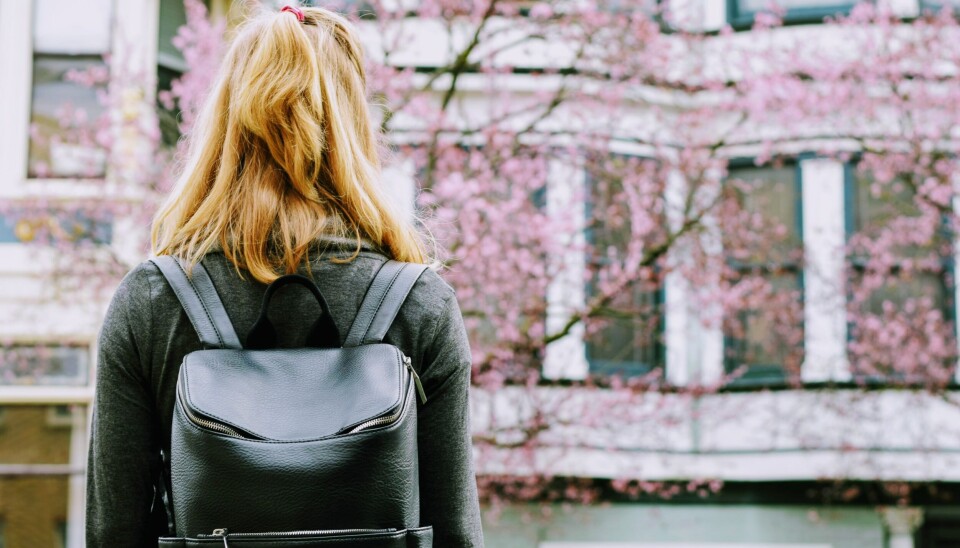 IKKE SIKKER: For eksamener gjelder et eget datasystem – PAS. Problemet ligger her, mener en lærer og sensor ved en videregående skole i osloområdet. (Foto: Unsplash) IKKE SIKKER: For eksamener gjelder et eget datasystem – PAS. Problemet ligger her, mener en lærer og sensor ved en videregående skole i osloområdet. (Foto: Unsplash)