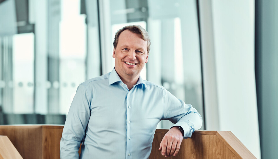 STOR MOBILAVTALE: Direktør for bedriftsmarkedet i Telia, Jon Christian Hillestad, mener avtalen med Oslo kommune styrker Telias posisjon i bedriftsmarkedet. Avtalen omfatter 50.000 ansatte i kommunen. (Foto: Telia) STOR MOBILAVTALE: Direktør for bedriftsmarkedet i Telia, Jon Christian Hillestad, mener avtalen med Oslo kommune styrker Telias posisjon i bedriftsmarkedet. Avtalen omfatter 50.000 ansatte i kommunen. (Foto: Telia)