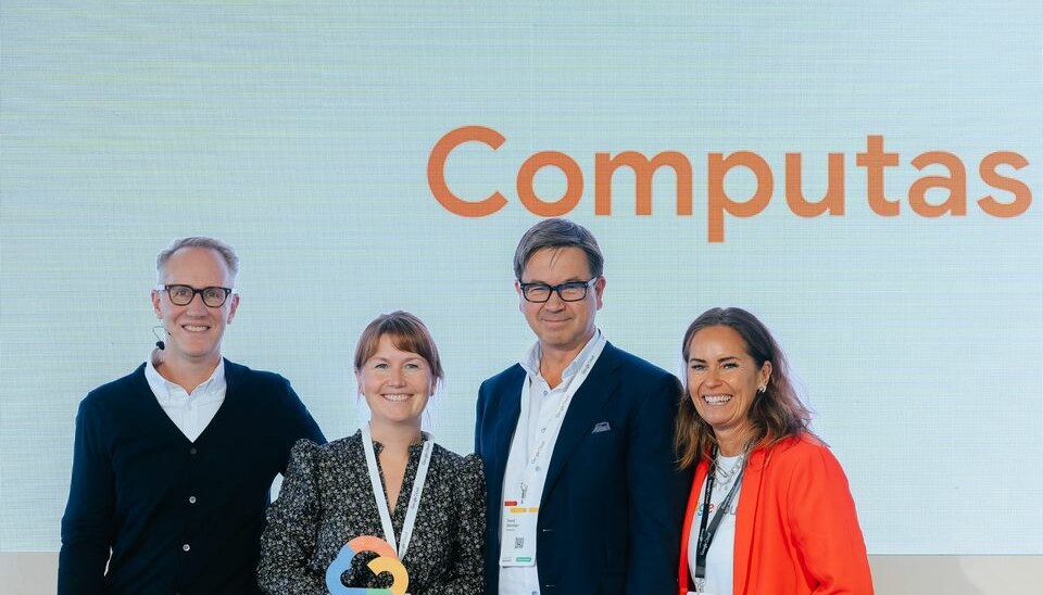 I SVERIGE: Fra venste: Bruno Heese - Head of Alliances and Channels (EMEA) i Google Cloud, Johanne Løvsland - CMO i Computas, Trond Eilertsen - CEO i Computas og Lotta Widorson Lassfolk - Head of Partners and Channel Sales i Google Cloud Nordics. (Foto: Computas) I SVERIGE: Fra venste: Bruno Heese - Head of Alliances and Channels (EMEA) i Google Cloud, Johanne Løvsland - CMO i Computas, Trond Eilertsen - CEO i Computas og Lotta Widorson Lassfolk - Head of Partners and Channel Sales i Google Cloud Nordics. (Foto: Computas)