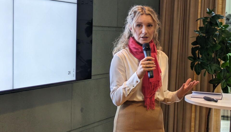 POSITIV: Digitaliseringssministeren vil at alle skal bruke AI innen 2030. (Foto: Anders Løvøy)