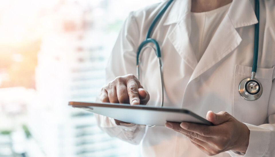 STORT FALL: Helseplattformen skulle bli et prestisjeprosjekt, men vår kommentators gjennomgang av riksrevisjonens rapport stiller spørsmål ved alt fra selve beslutningen og gjennomføringen til oppfølging av brukere og håndtering av feil. (Foto: Istock)