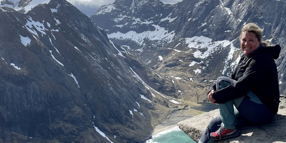 BRATT ER BRA: Som ekte sunnmøring er Siv Hjellegjerde Martinsen veldig glad i å gå i fjellet. Og gjerne bratt oppover. Det er da man får den beste premien med fantastisk utsikt, mener hun.