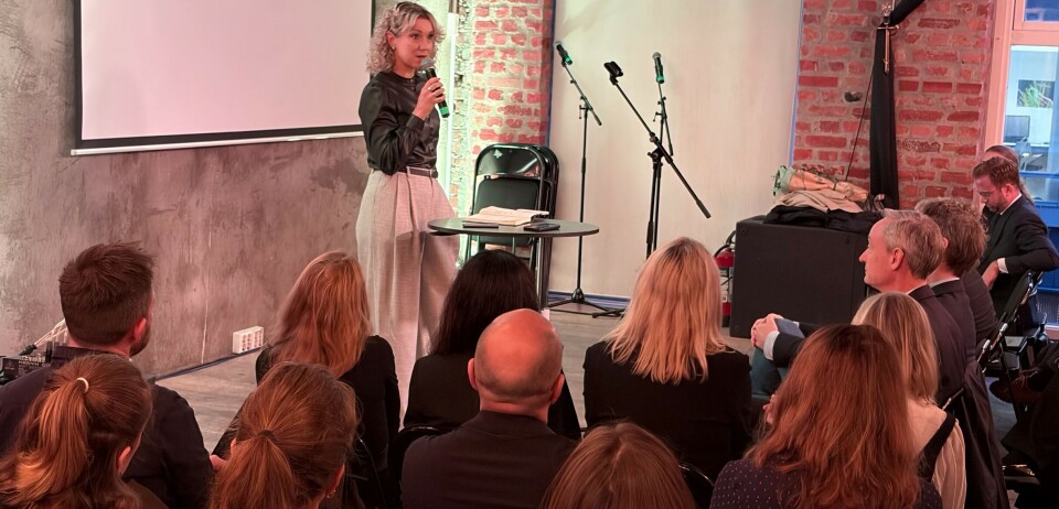 SYMPTOM: Panelsamtalen om de 10 KI-bud mellom Karianne Tung og Nikolai Astrup viste i det minste at det ikke mangler enighet. Begge var enige om at Norge må satse på KI. At vi må handle raskt. At vi må bygge tillit. Men den enigheten er også et symptom, skriver Hans-Petter Nygård-Hansen..