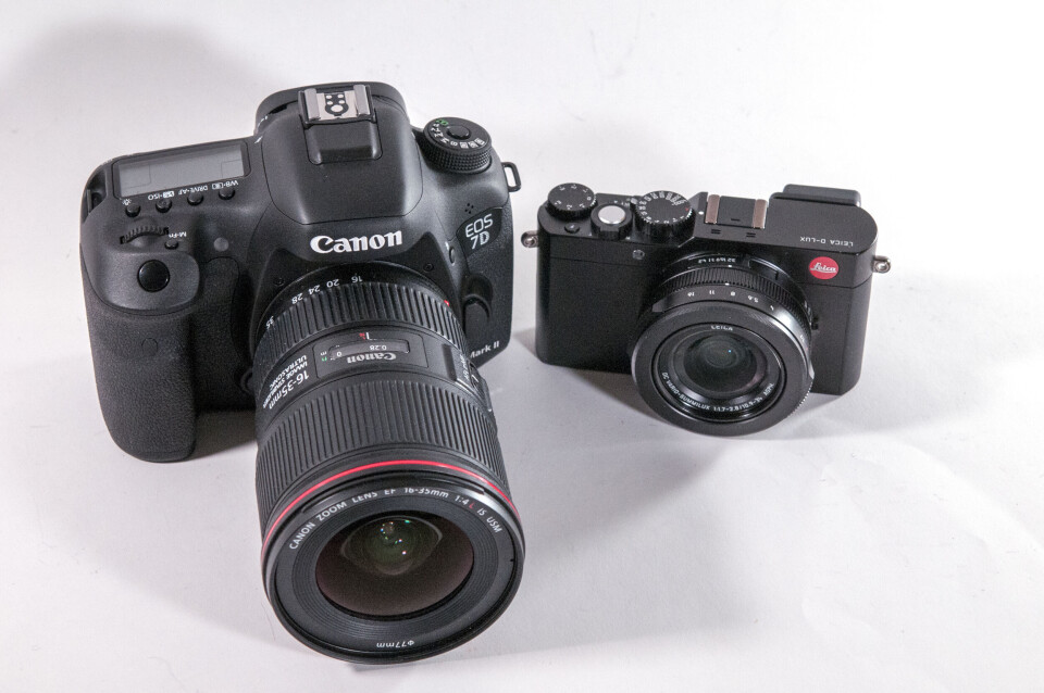 STORT ELLER LITE: Trenger du et fullverdig speilreflekskamera, eller dekkes behovene av nyeste generasjon «proffkompakt»? Her er Canon EOS 7D Mark II og Leica D-Lux Typ 109. (Alle foto: Toralv Østvang) STORT ELLER LITE: Trenger du et fullverdig speilreflekskamera, eller dekkes behovene av nyeste generasjon «proffkompakt»? Her er Canon EOS 7D Mark II og Leica D-Lux Typ 109. (Alle foto: Toralv Østvang)