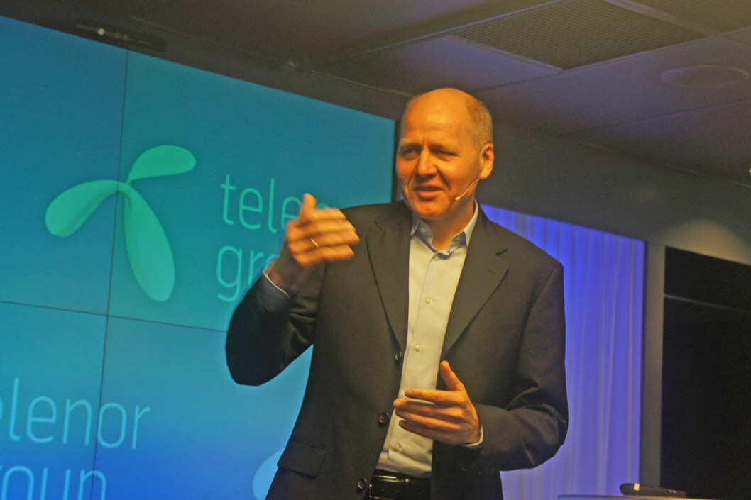 TALL: Konsernsjef Sigve Brekke la tirsdag frem tallene for 4. kvartal. Telenor måtte tåle lavere driftsinntekter i fjerde kvartal i fjor, men leverte likevel solide resultater sammenlignet med 2019. (Foto: Arne Joramo/ Telecom Revy) TALL: Konsernsjef Sigve Brekke la tirsdag frem tallene for 4. kvartal. Telenor måtte tåle lavere driftsinntekter i fjerde kvartal i fjor, men leverte likevel solide resultater sammenlignet med 2019. (Foto: Arne Joramo/ Telecom Revy)