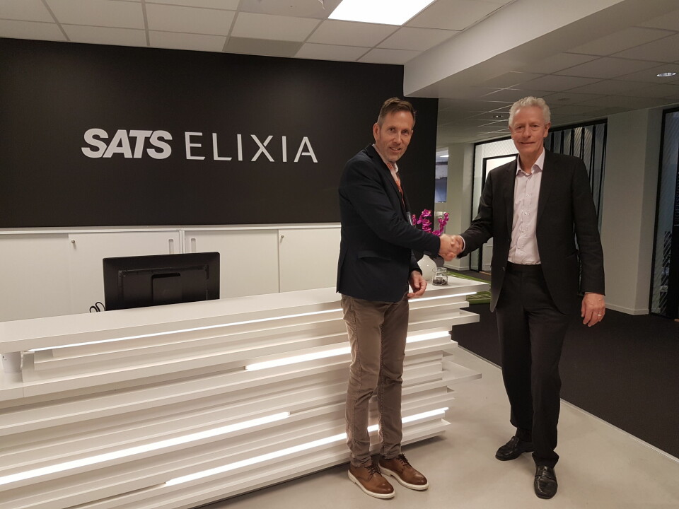 HRM-AVTALE: Knut Sandvold i Sats Elixia ogMagne Tveter fra Catalystone Solutions. (Foto: Catalystone)