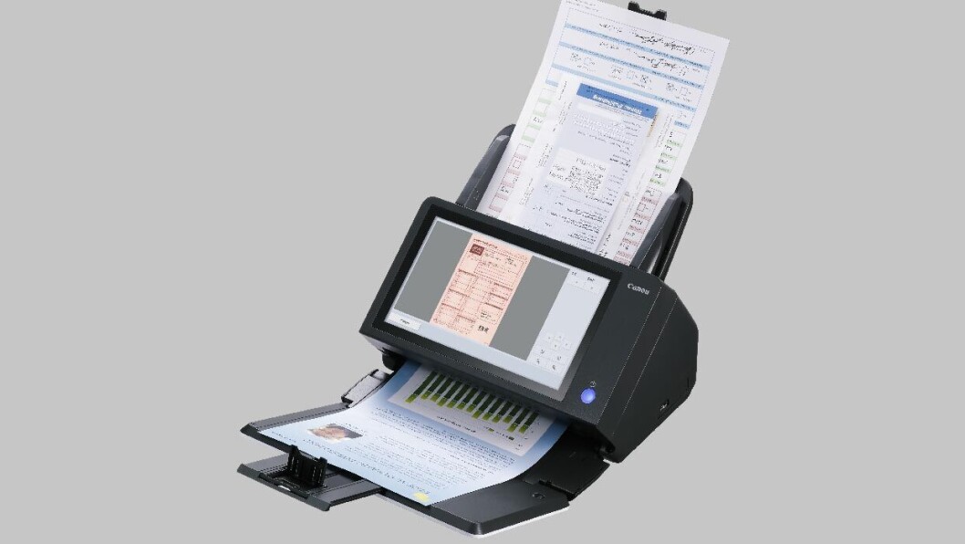 STOR PEKESKJERM: Canon Imageformula Scanfront 400 har en 10,1-tommers berøringsfølsom betjeningsskjerm der brukergrensesnittet kan tilpasses hver enkelt bruker (Foto: Canon) STOR PEKESKJERM: Canon Imageformula Scanfront 400 har en 10,1-tommers berøringsfølsom betjeningsskjerm der brukergrensesnittet kan tilpasses hver enkelt bruker (Foto: Canon)