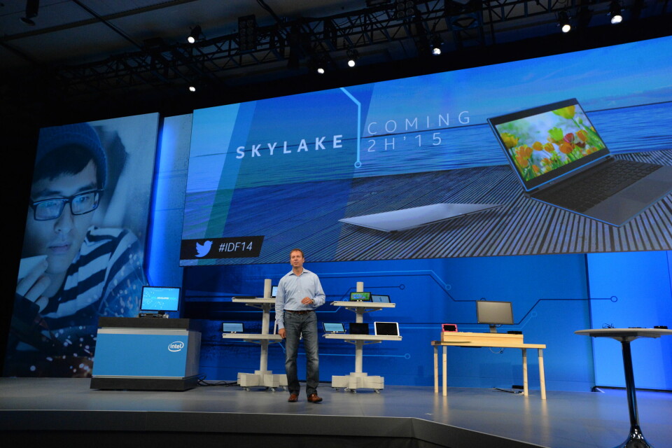 SKYLAKE: Fra fjorårets lansering av Intels nyeste prosessor. Til neste år vil Intel bygge inn DSP-funksjonalitet i den, slik at talestyring i dvalemodus blir mulig. (Foto: Intel)