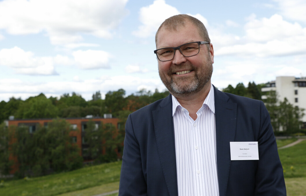 POSITIV: Sven Seljom, norgessjef i helseteknologiselskapet Evondos, registrerer at folk flest er mer positive til omsorgsteknologi nå enn før. (Foto: Evondos)