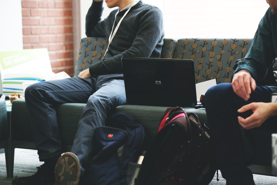 INFORMATIKK: Over ti tusen søkere har informasjonsteknologi på søknaden i år, 3.709 har it-studie som førstevalg. Bra, men fortsatt for få studieplasser, mener IKT-Norge. (Illustrasjonsfoto: Pixabay.com) INFORMATIKK: Over ti tusen søkere har informasjonsteknologi på søknaden i år, 3.709 har it-studie som førstevalg. Bra, men fortsatt for få studieplasser, mener IKT-Norge. (Illustrasjonsfoto: Pixabay.com)