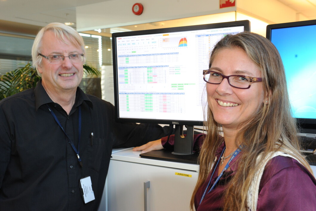 KREFT: Programleder for regional klinisk løsning Eli Stokke Rondeel, har gjort en betydelig innsats siden hun sammen med medisinsk leder Einar Hysing fikk installert Dips på OUS. En felles løsning for medikamentell kreftbehandling i Helse Sør-Øst sikrer at alle sykehusene har tilgang til oppdaterte behandlingskurer slik at kreftpasientene for lik behandling med høy kvalitet. 31. mai fikk Bærum Sykehus løsningen for medikamentell kreftbehandling. KREFT: Programleder for regional klinisk løsning Eli Stokke Rondeel, har gjort en betydelig innsats siden hun sammen med medisinsk leder Einar Hysing fikk installert Dips på OUS. En felles løsning for medikamentell kreftbehandling i Helse Sør-Øst sikrer at alle sykehusene har tilgang til oppdaterte behandlingskurer slik at kreftpasientene for lik behandling med høy kvalitet. 31. mai fikk Bærum Sykehus løsningen for medikamentell kreftbehandling.