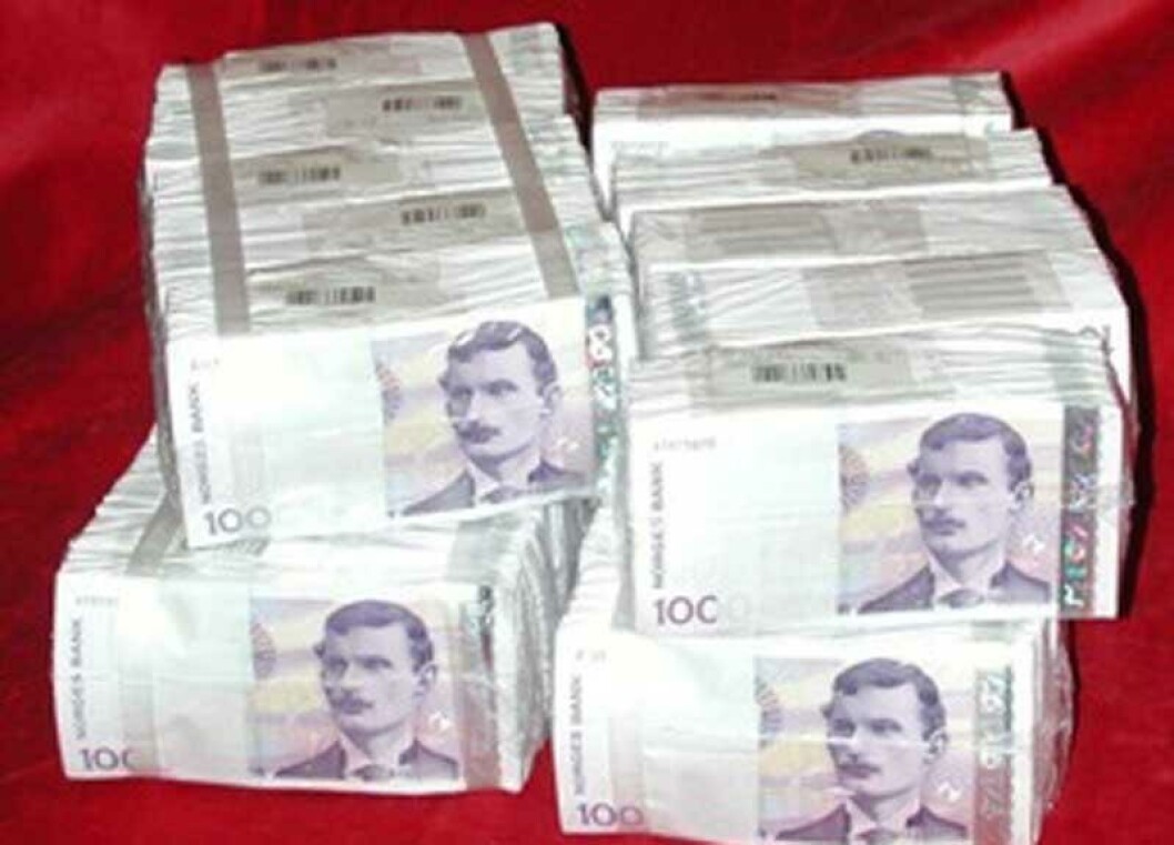 ALT SAMMEN: Det er ingen nyhet at bankene vil ha alle penga, og ikke dele med noen. Men nå truer EU med bøter om ikke bankene snart åpner for fintechene. (Foto: Norges Bank) ALT SAMMEN: Det er ingen nyhet at bankene vil ha alle penga, og ikke dele med noen. Men nå truer EU med bøter om ikke bankene snart åpner for fintechene. (Foto: Norges Bank)