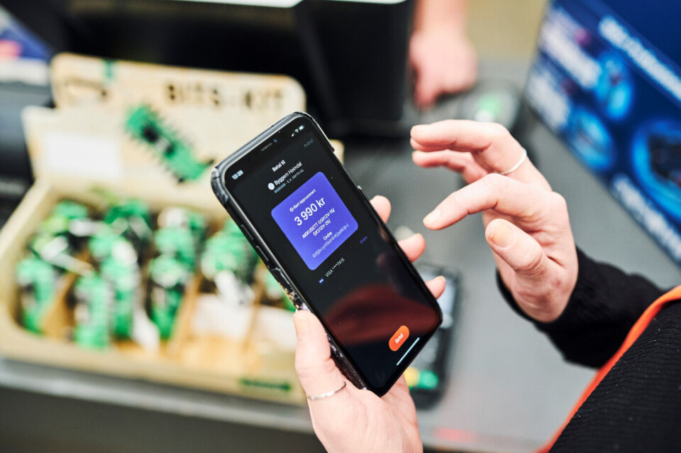 VIPPS MED QR: Den nye tjenesten Vipps QR betaling vil være tilgjengelig fra høsten 2021 for kundene i varehandelen. (Foto: Vipps/ Byggern) VIPPS MED QR: Den nye tjenesten Vipps QR betaling vil være tilgjengelig fra høsten 2021 for kundene i varehandelen. (Foto: Vipps/ Byggern)