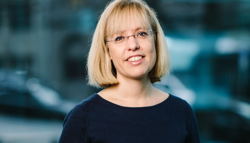PÅ TVERS: Det offentlige må sørge for at den digitaliserte kommunikasjonen mellom menneske og maskin fungerer optimalt på norsk. Da må også datasystemer kunne snakke med hverandre på tvers av etater og virksomheter, skriver Åse Wetås. (Foto: Moment Studio)
