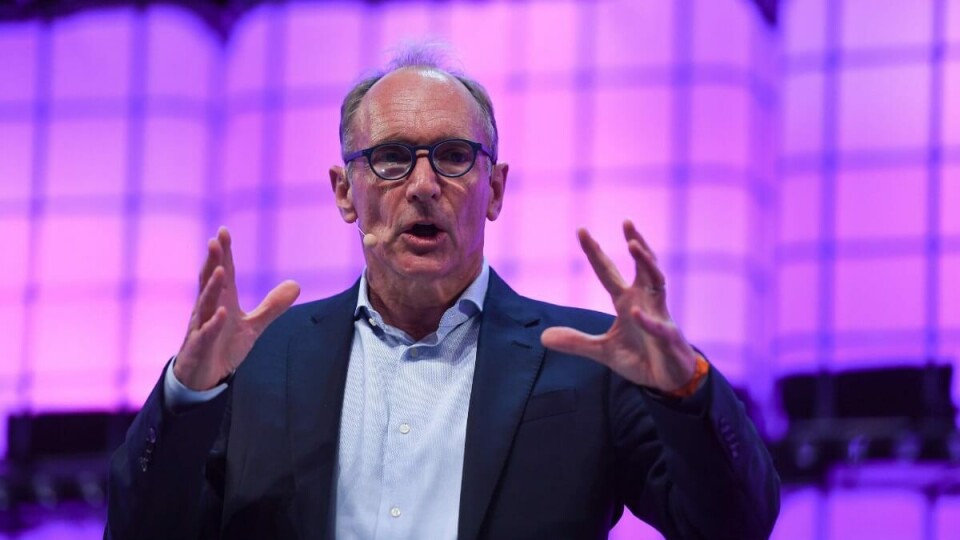 GRUNNLEGGER: Tim Berners-Lee lanserte Contract for the Web i Lisboa i 2018 under Web Foundations Web Summit.