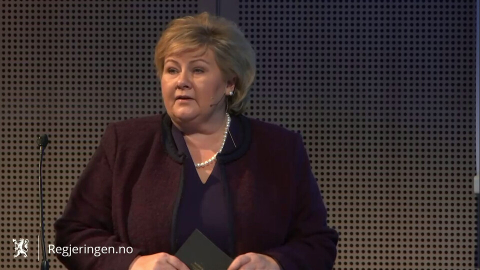 FELLESSKAP: Digital sikkerhet er en prioritet for regjeringen, men det er likevel en oppgave som samfunnet må løse i fellesskap, sa Erna Solberg under lanseringen av sikkerhetsstrategiene. (Foto: Skjermbilde fra Regjeringen.no) FELLESSKAP: Digital sikkerhet er en prioritet for regjeringen, men det er likevel en oppgave som samfunnet må løse i fellesskap, sa Erna Solberg under lanseringen av sikkerhetsstrategiene. (Foto: Skjermbilde fra Regjeringen.no)