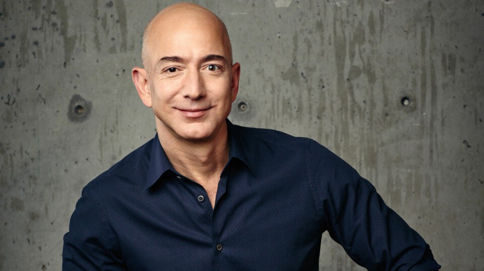 LURING: Jeff Bezos og Amazon blir anklaget for å ha lurt kunder inn på betalingsplattformen Prime. (Pressefoto: Amazon)