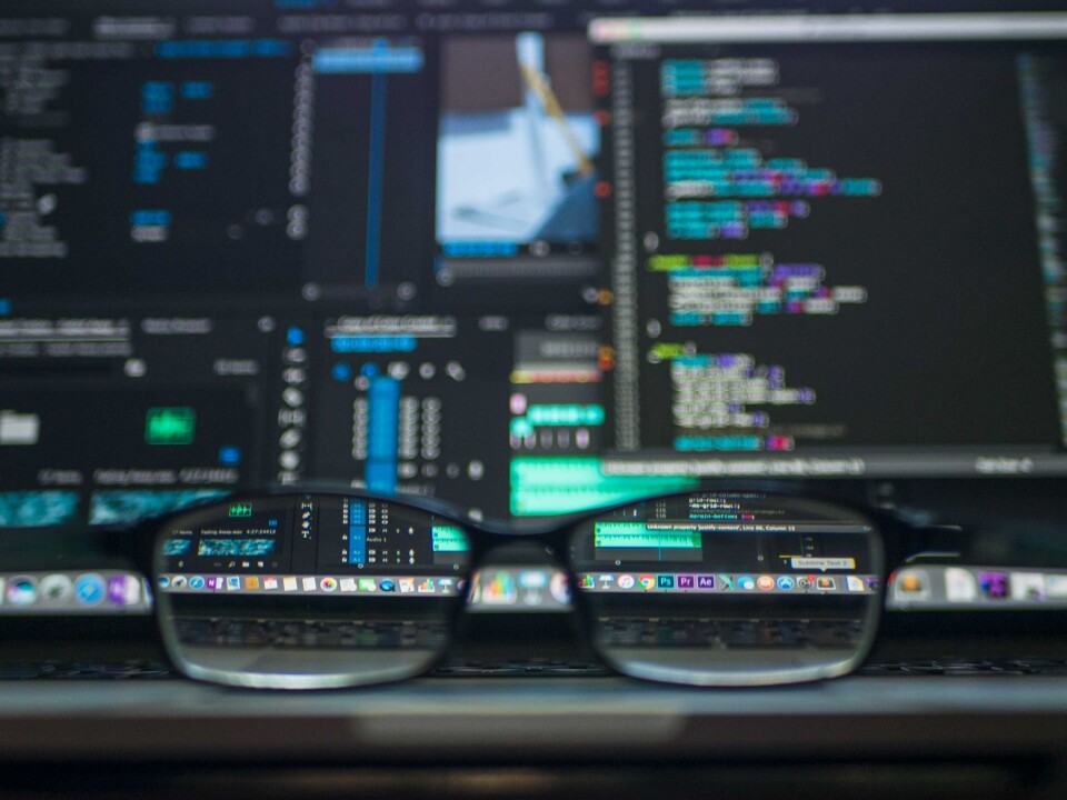 ANGREP: Kriminalitet på nettet er grenseløs og vanskelig å etterforske. Foto: Kevin Vu/Unsplash ANGREP: Kriminalitet på nettet er grenseløs og vanskelig å etterforske. Foto: Kevin Vu/Unsplash