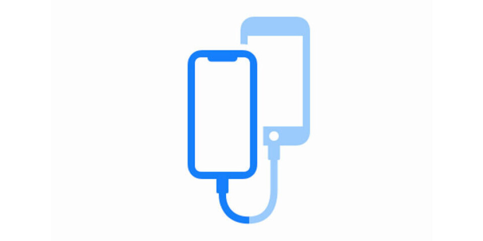 IOS: God grunn til å tro at ikke den siste inn/ut-porten forsvinner fra iPhone med det første (Foto: Apple) IOS: God grunn til å tro at ikke den siste inn/ut-porten forsvinner fra iPhone med det første (Foto: Apple)
