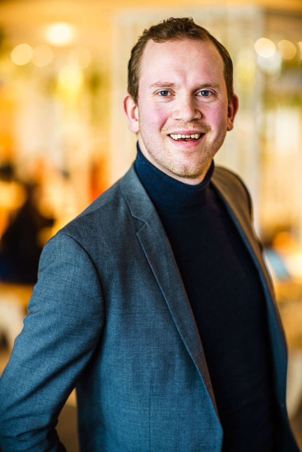 OPPLEVER VEKST: Når man vokser veldig fort er det ikke lenger rom for å håndtere interne prosesser med systemer som egentlig ikke er laget for å støtte disse prosessene fullt ut, sier Kristoffer Løvmyr, Payroll Manager i Kolonial.no (Foto: Kolonial.no) OPPLEVER VEKST: Når man vokser veldig fort er det ikke lenger rom for å håndtere interne prosesser med systemer som egentlig ikke er laget for å støtte disse prosessene fullt ut, sier Kristoffer Løvmyr, Payroll Manager i Kolonial.no (Foto: Kolonial.no)