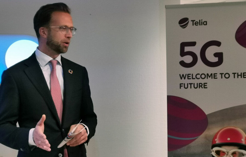 DIGITAL GRUNNMUR: Digitaliseringsminister Nikolai Astrup var med da Telia annonserte sine ambisiøse planer.