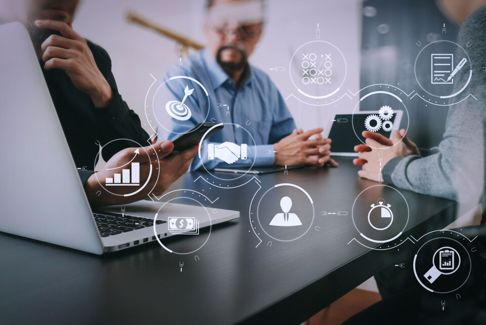 STOR OG GOD: I fjor var det Posten som stakk av med førsteplassen. I år er den en annen stor virksomhet som skiller seg ut på innovasjon, nemlig DNB. (Foto: Istock) STOR OG GOD: I fjor var det Posten som stakk av med førsteplassen. I år er den en annen stor virksomhet som skiller seg ut på innovasjon, nemlig DNB. (Foto: Istock)