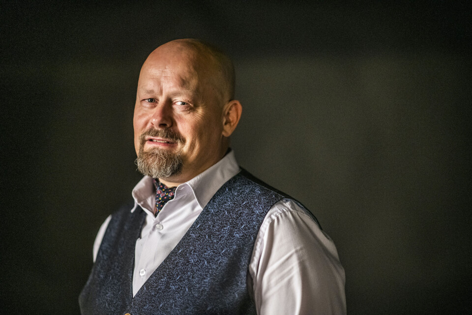 SIKKERHETSTRUSLER: Mange ansatte vet ikke hva de skal gjøre i møte med sikkerhetstrusler på arbeidsplassen. – Et lederansvar, sier Kai Roer, forskningssjef i Knowbe4 Research. (Foto: Katrine Lunke) SIKKERHETSTRUSLER: Mange ansatte vet ikke hva de skal gjøre i møte med sikkerhetstrusler på arbeidsplassen. – Et lederansvar, sier Kai Roer, forskningssjef i Knowbe4 Research. (Foto: Katrine Lunke)