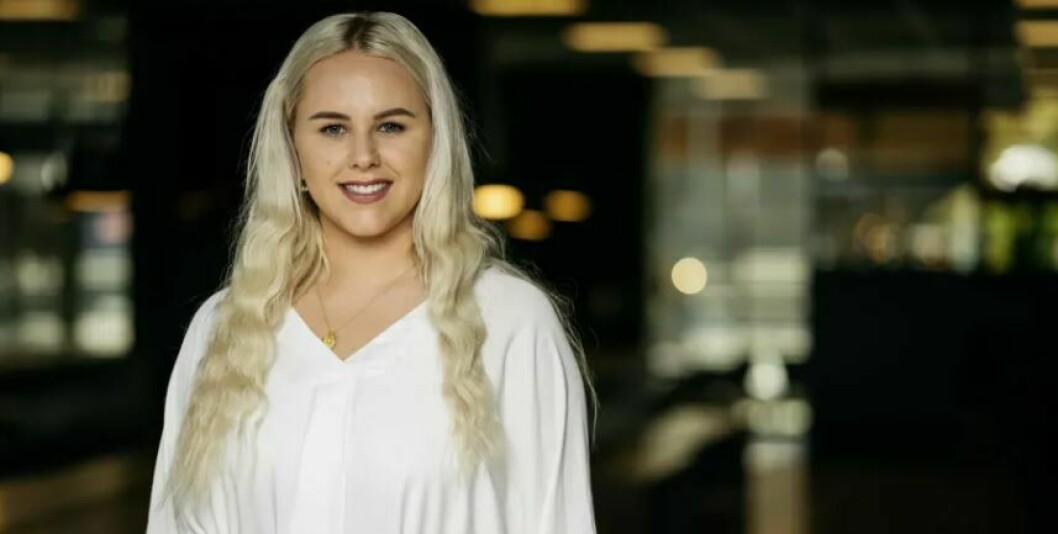 FOLKETS FAVORITT: Norske Mia Landsem var en av tre finalister i klassen «People's Choice» under Cybersecurity Woman of the Year Awards som gikk av stabelen denne uken. (Foto: Orange Cyberdefense)