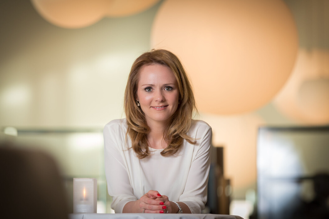 ØNSKER Å SATSE: Distrikts- og digitaliseringsminister Linda Hofstad Helleland la fram regjeringens oppdaterte datasenterstrategi i dag. (Foto: Hans Kristian Thorbjørnsen) ØNSKER Å SATSE: Distrikts- og digitaliseringsminister Linda Hofstad Helleland la fram regjeringens oppdaterte datasenterstrategi i dag. (Foto: Hans Kristian Thorbjørnsen)