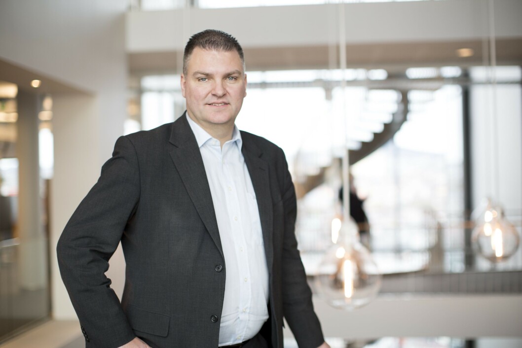 MILEPÆL: Teknologi- og driftsdirektør Odd Inge Bjørdal fastslår at Sopra Steria nå er ett av få selskaper i verden som er sertifisert som Managed Service Provider (MSP) hos de tre store skyplattformene. (Foto: Hanne Kristine Fjellheim) MILEPÆL: Teknologi- og driftsdirektør Odd Inge Bjørdal fastslår at Sopra Steria nå er ett av få selskaper i verden som er sertifisert som Managed Service Provider (MSP) hos de tre store skyplattformene. (Foto: Hanne Kristine Fjellheim)