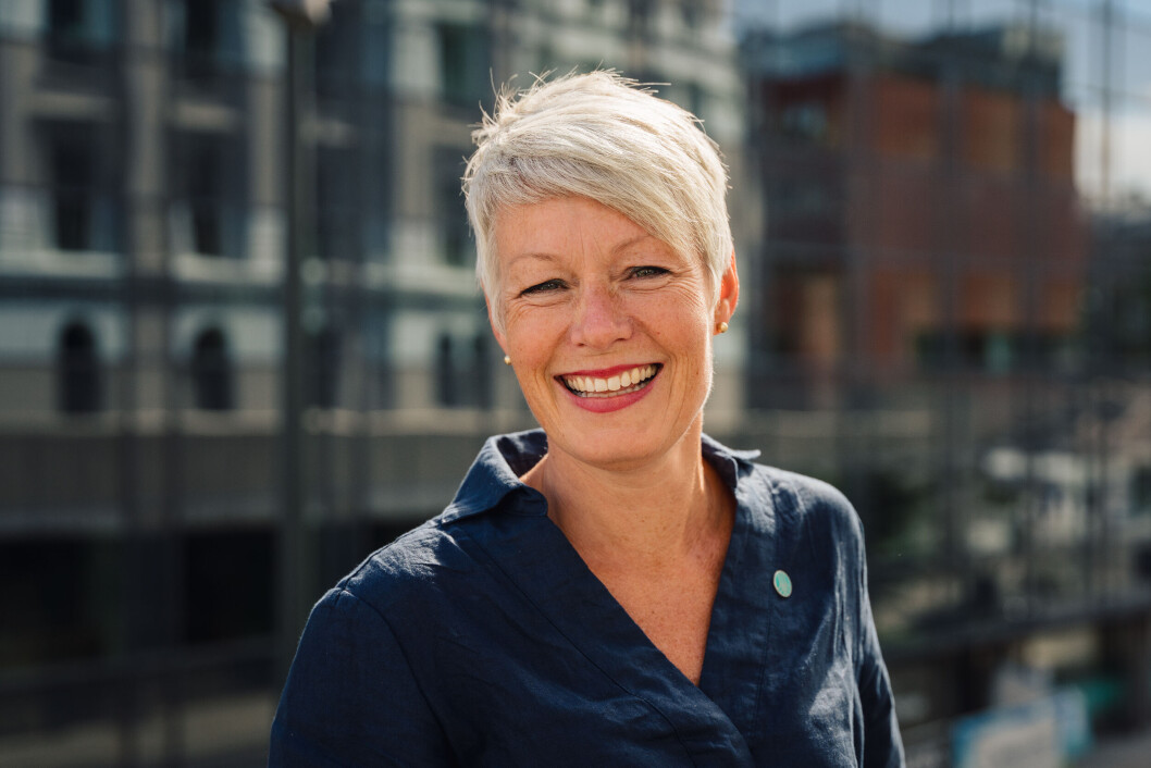 PANDEMI-EFFEKT: – Når det er usikkerhet rundt egen arbeidsplass, permitteringer og nedbemanninger, ser man hvor viktig sikkerhetsnett fagforeningen faktisk er, sier Line Henriette Holten. (Foto: Mikkel Moe) PANDEMI-EFFEKT: – Når det er usikkerhet rundt egen arbeidsplass, permitteringer og nedbemanninger, ser man hvor viktig sikkerhetsnett fagforeningen faktisk er, sier Line Henriette Holten. (Foto: Mikkel Moe)